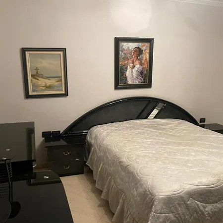 Tirana Apartment *