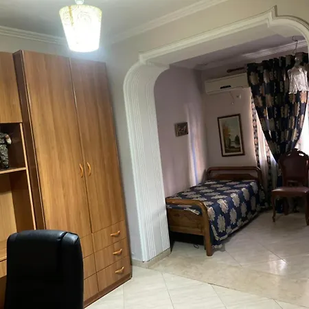Apartment Tirana Apartment *